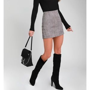 Lulu’s high class light grey corduroy mini skirt NWT L